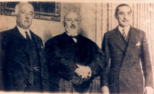 06.06.09. Año 1931. Con su abogado defensor, Ángel Ossorio y Gallardo y Miguel Maura.