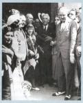 06.07.25. Saliendo de misa en Miraflores de la Sierra, 1931. Foto, Alfonso, fondos de AAE y AGACE.