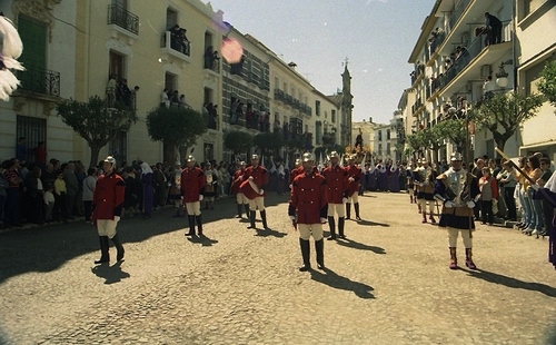 30.08.192. Nazareno. Semana Santa. Priego, 2000. (Foto, Arroyo Luna).