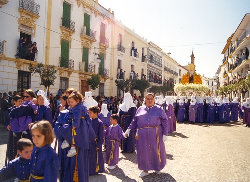 30.08.197. Nazareno. Semana Santa. Priego. 2000. (Foto, Arroyo Luna).