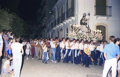 1985. Virgen de la Aurora. Arroyo Luna.