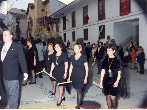 30.12.04.14. Soledad. Coronación. Priego, 1994. (Foto, Arroyo Luna).