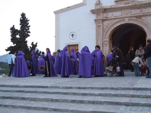 15.12.02.43. Besamanos a la Virgen de los Dolores. Semana Santa. Priego, 2007.