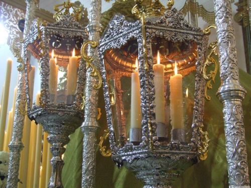 15.12.10.089. Columna. Semana Santa, 2007. Priego de Córdoba.
