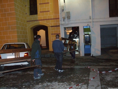 15.12.16.03. Desalojando los bancos de San Pedro. Priego de Córdoba, 2007.