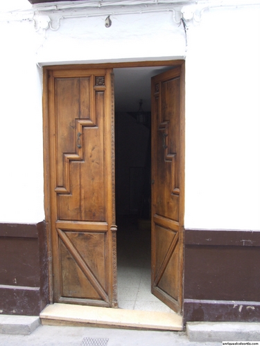 25.23.078. Mesones, Puertas Nuevas, Horno Acequia, Montenegro y Torrejón. Priego, 2007.