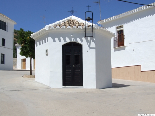 11.08.02.02. Las Higueras. Ermita de la Cruz. Priego, 2007.
