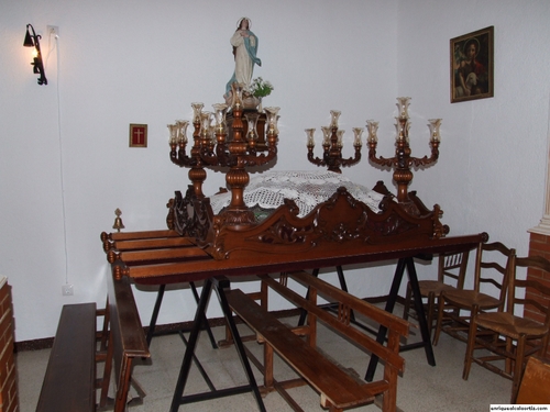 11.09.02.16. Iglesia de Zagrilla Baja. Priego, 2007.