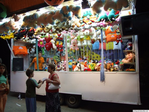 18.09.065. Feria Real. Puestos y tenderetes. Priego, 2007.