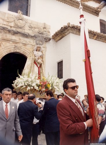 30.12.01.04. Caridad. Mayo, 1995. Priego. Foto, Arroyo Luna.