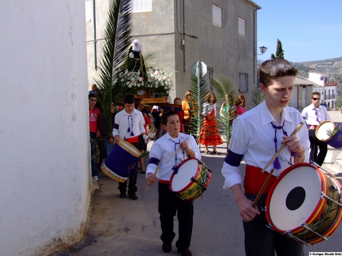 27.04.19. Zamoranos. Priego. Virgen Niña el domingo de Ramos, 2008.
