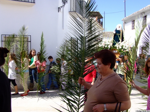 27.04.59. Zamoranos. Priego. Virgen Niña el domingo de Ramos, 2008.