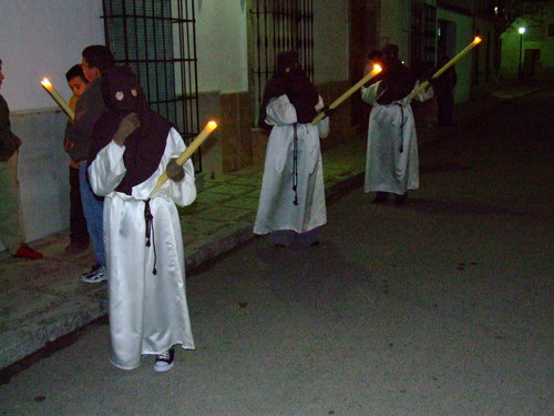 27.06.40. Vía Crucis con el Nazareno. Zamoranos, Priego. Jueves Santo, 2008.