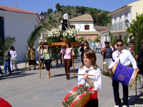 27.04.41. Zamoranos. Priego. Virgen Niña el domingo de Ramos, 2008.