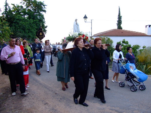 27.14.42. Santa Cruz en Las Higueras de Priego. 31 mayo 2008.