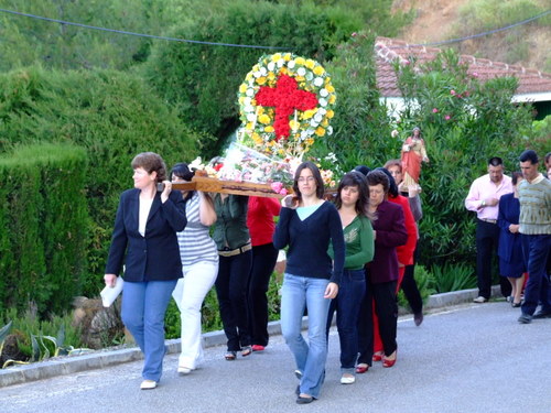 27.14.45. Santa Cruz en Las Higueras de Priego. 31 mayo 2008.