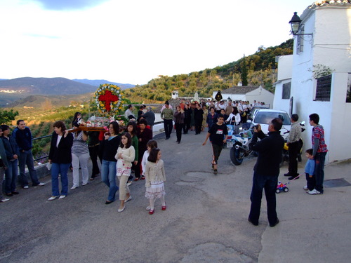 27.14.48. Santa Cruz en Las Higueras de Priego. 31 mayo 2008.