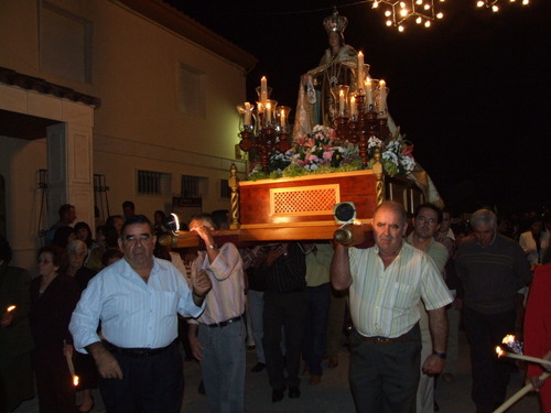 64. Las Lagunillas. Niño Jesús y Virgen del Carmen. 051008.
