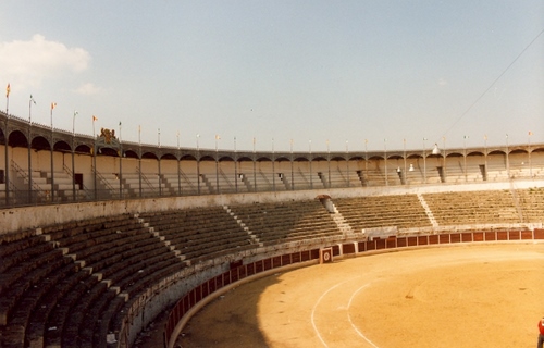 13.08.16. Plaza de toros. 1992. (M. Osuna).