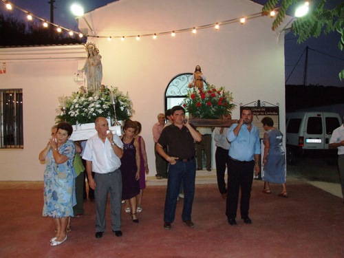 27.26.083. El Solvito. Virgen de las Mercedes y San Isidro. Priego. 210809.