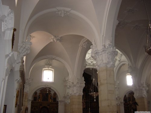 12.02.104. Iglesia de la Asunción. Priego. 2006.