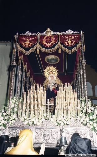 30.10.005. Soledad. Semana Santa. Priego, 1994. (Foto, Arroyo Luna).