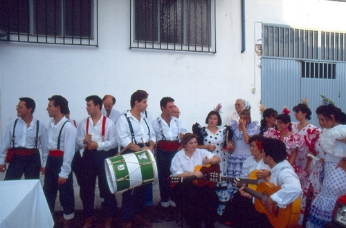 1068.180792. Fiestas del barrio San Cristóbal.
