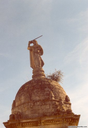 12.07.015. Iglesia del Carmen. Priego. 1995. Foto, Manuel Osuna Ruiz.