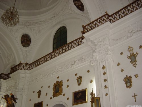 12.07.046. Iglesia del Carmen. Priego. 2006.