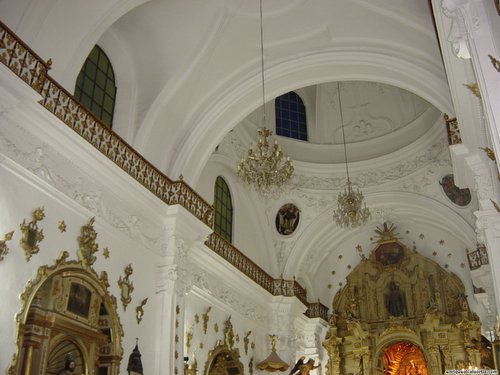 12.07.050. Iglesia del Carmen. Priego. 2006.