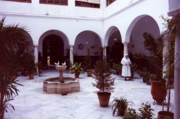 Interior de Hospital, hoy residencia de ancianos.