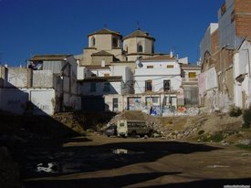 Puerta Granada, donde se construirá una plaza. (Foto: Enrique Alcala).