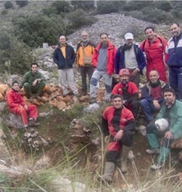 Expedicionarios a la cueva de Jarcas